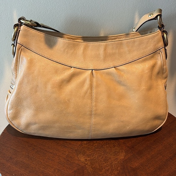 Coach  Madison convertible, shoulder bag  leather  tan  pleated goldtone HW  EUC - Picture 11 of 17